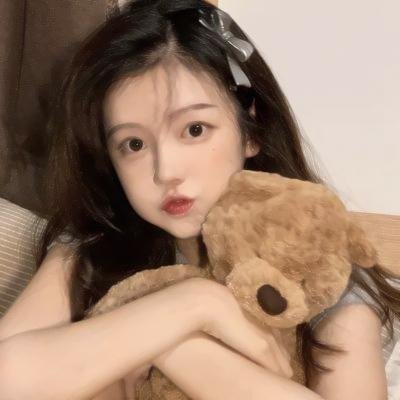 粉红火鹤的神秘凝视